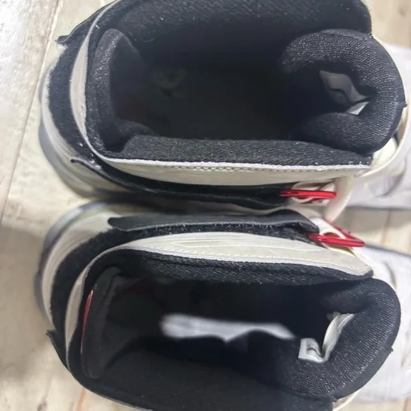 Nike Air Jordan 8 Retro Bugs Bunny 467807-105 Sz 10.5 - Picture 6 of 9